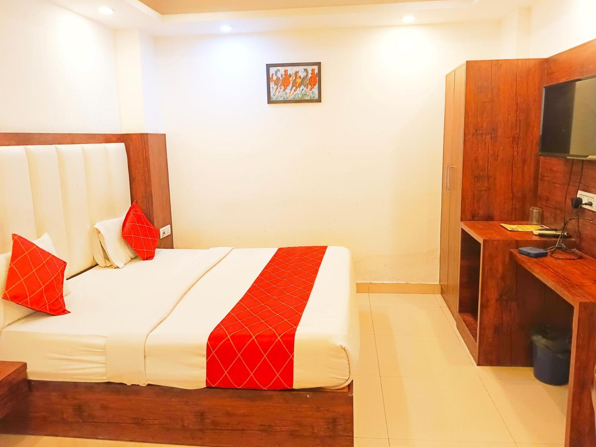 Ssd Tork Plaza Near Igi Airport Delhi Hotel