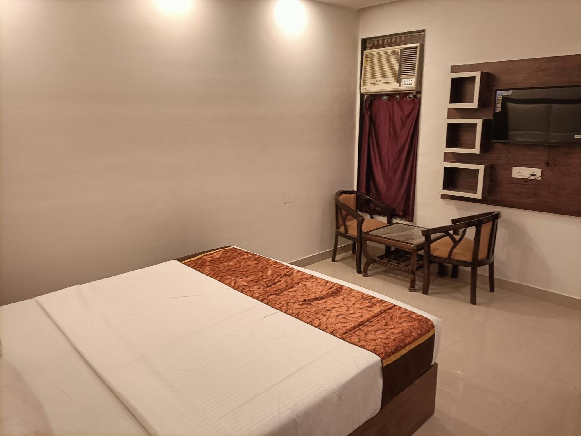 Hotel Ssd Tork Plaza Near Igi Airport Delhi New Delhi
