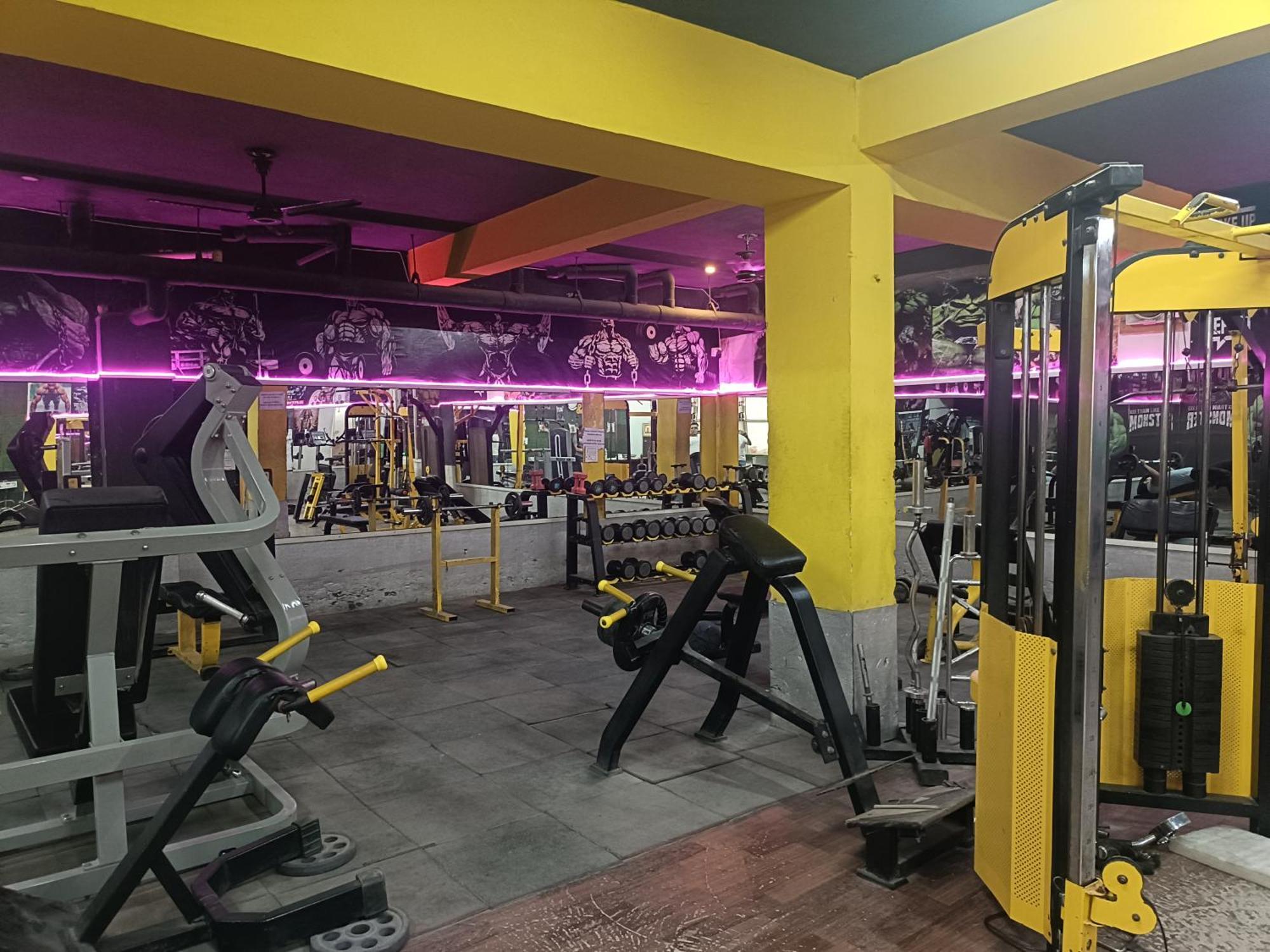 Ssd Tork Plaza Near Igi Airport Delhi 4* New Delhi