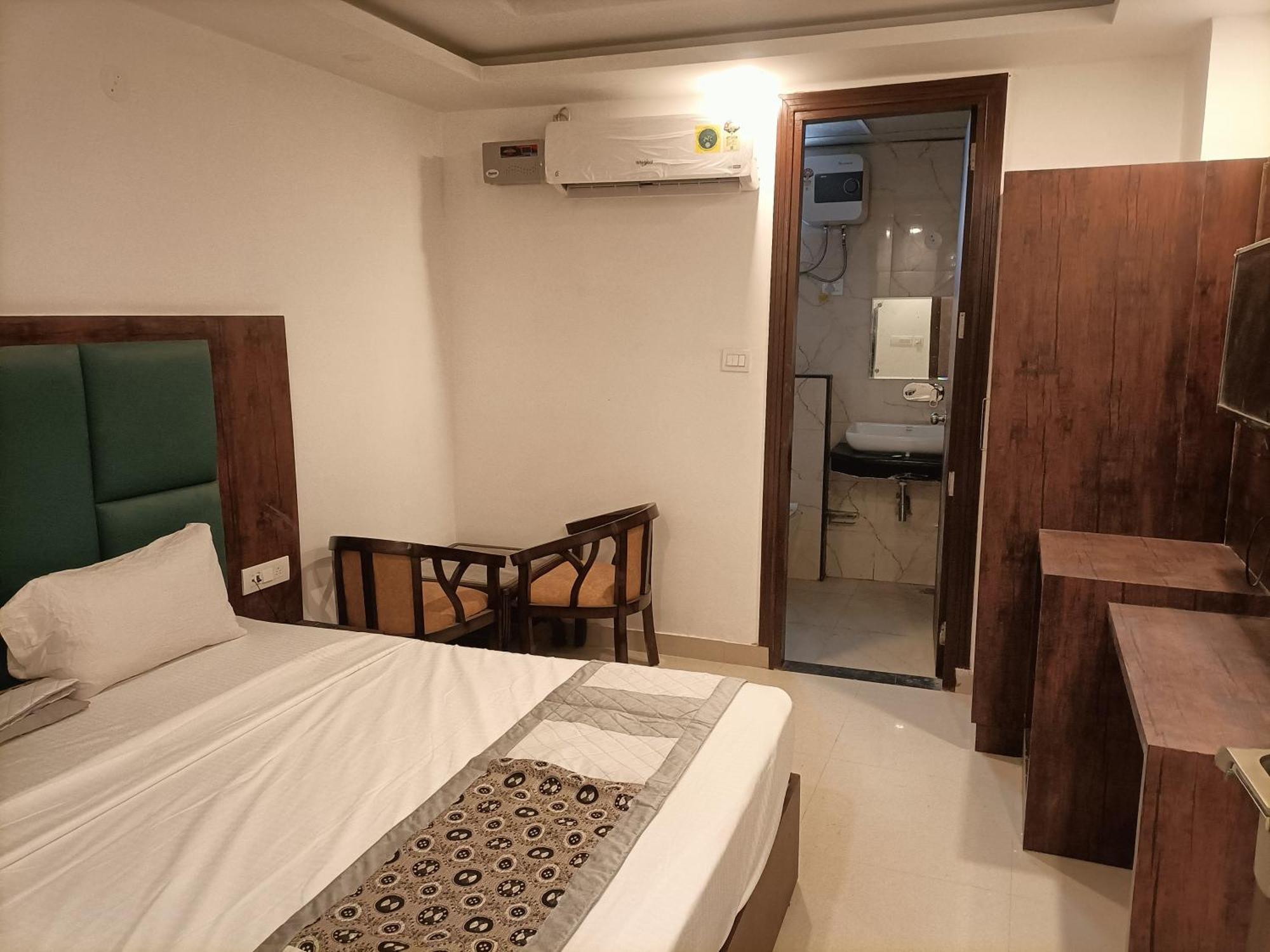 Ssd Tork Plaza Near Igi Airport Delhi